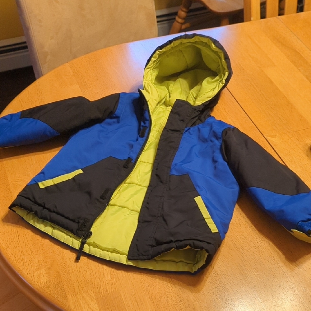 Toddler Light/Medium Winter Coat Size 4T